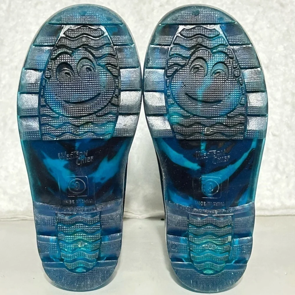 Western Chief Little Kids Camo Shark Waterproof w/Lights Rain Boots SZ US 9